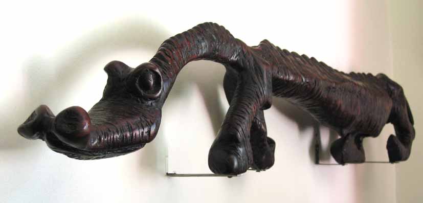 Lucas SITHOLE LS6811 "Hippocrocoduc", 1968 - Rhodesian teak - 027x183x013 cm