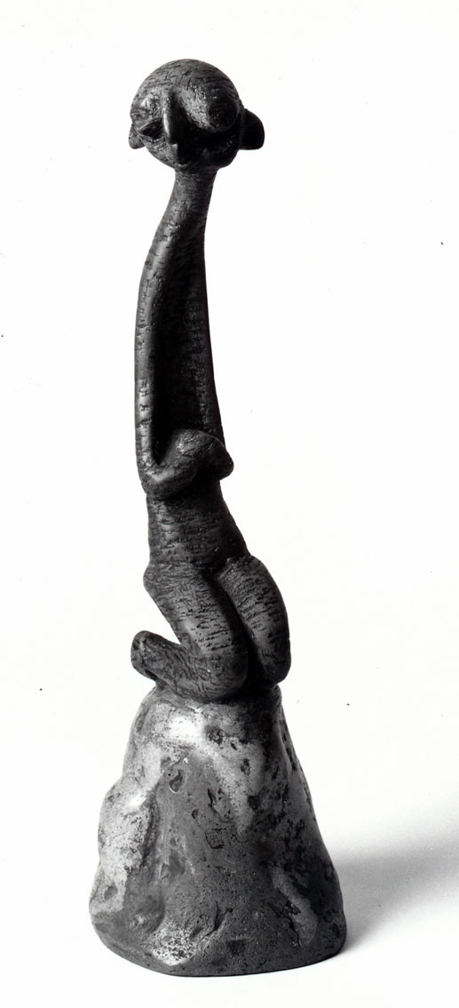 LS7511 Lucas SITHOLE "Can't wait any longer!" 1975 Zulu indigenous wood 066x021x021 cm