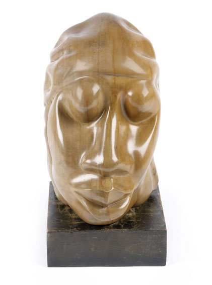 LS6705 Lucas SITHOLE "Tears of Joy" (Swazi girl with doek II.), 1967 sandstone 043x028x036 cm